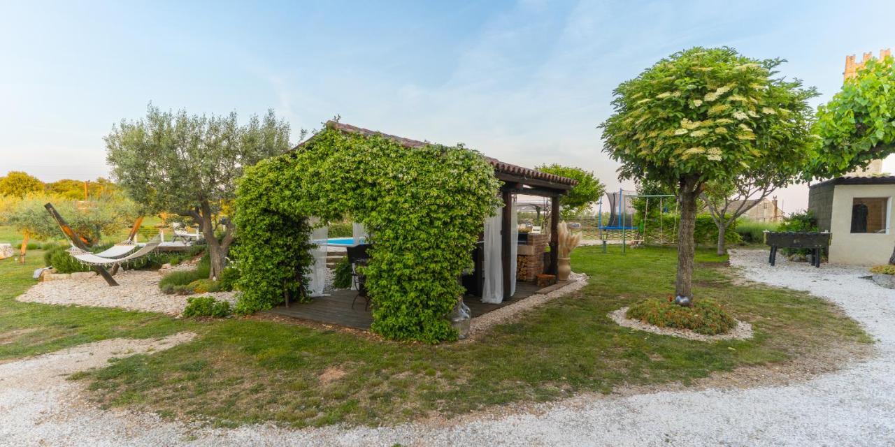Lavanda Apartments & Room Sveti Lovreč Pazenatički 外观 照片