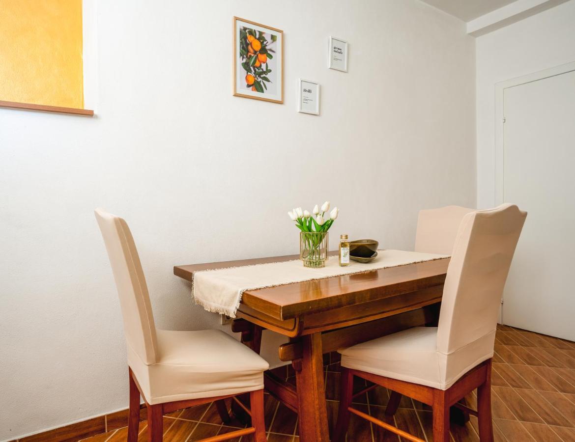Lavanda Apartments & Room Sveti Lovreč Pazenatički 外观 照片