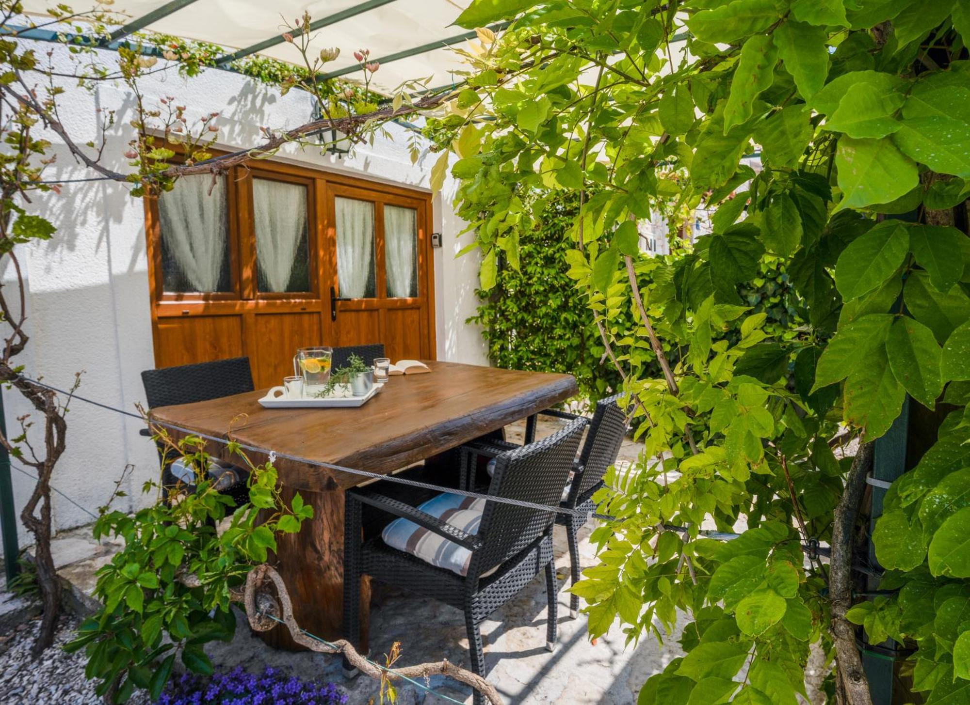 Lavanda Apartments & Room Sveti Lovreč Pazenatički 客房 照片